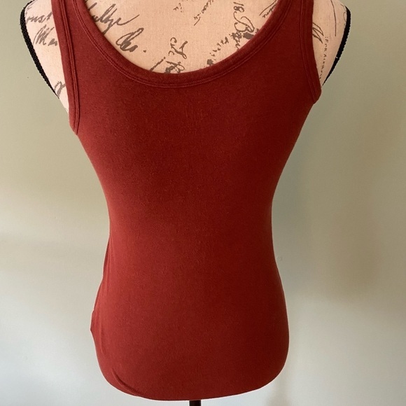 Women’s Gap Rust Colored Maternity Tank Top Size XS - Picture 5 of 5